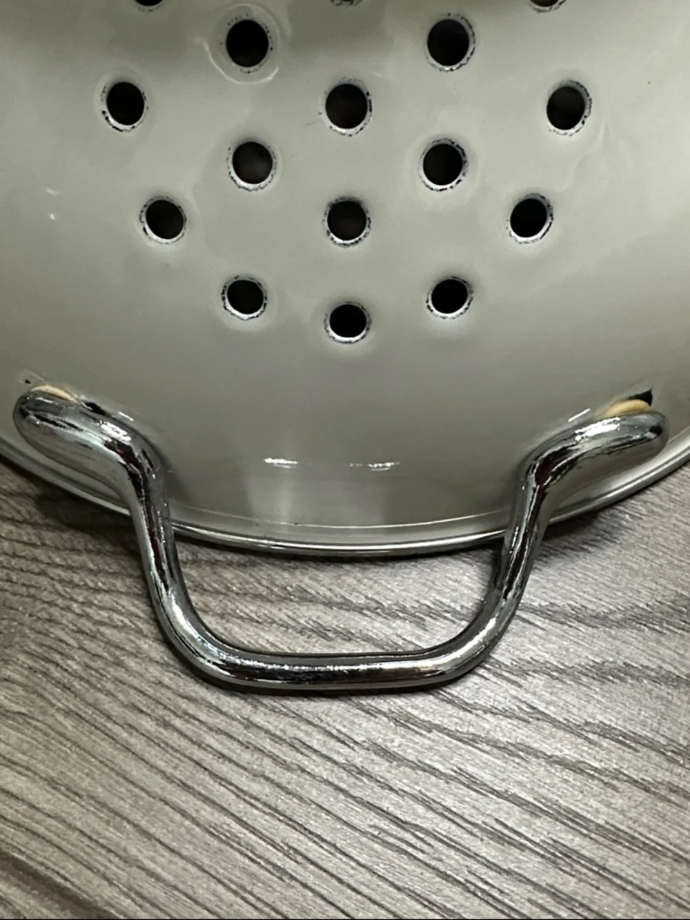 Pfaltzgraff Snow Bear Holiday Enameled Metal Colander 3 Quart‎